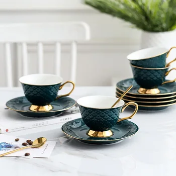 Европейский рельефный керамический набор кофейных чашек с подносом и ложкой-кружкой